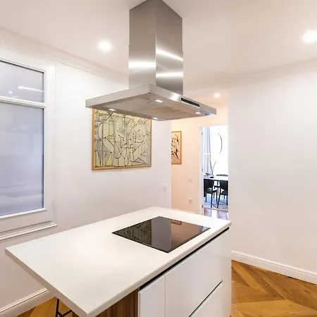 Apartment Spacious Vicolo Verona