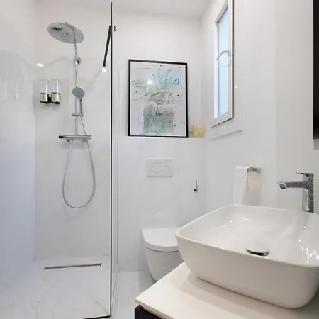 Spacious Vicolo *