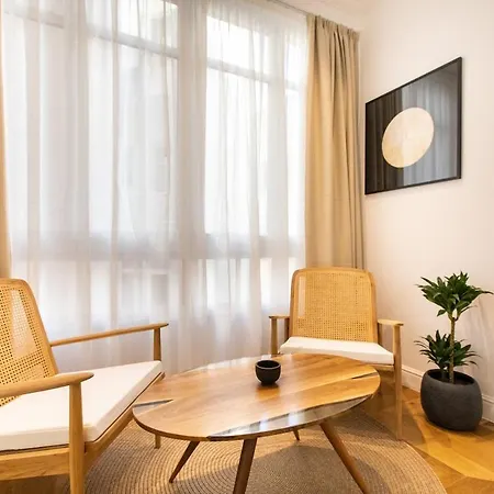 Spacious Vicolo