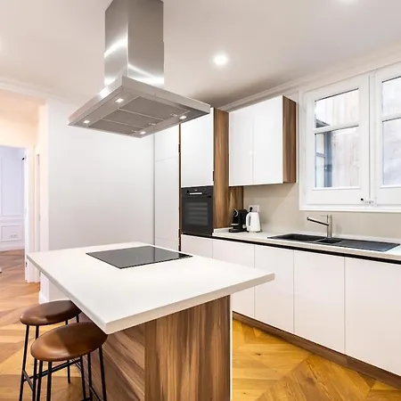 Spacious Vicolo