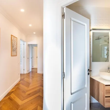 Spacious Vicolo *